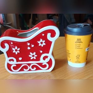 Winter Sleigh Flower Vase